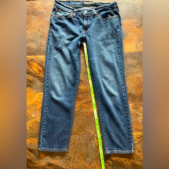 Levi’s Boyfriend Women’s Jeans - Picture 3 of 6
